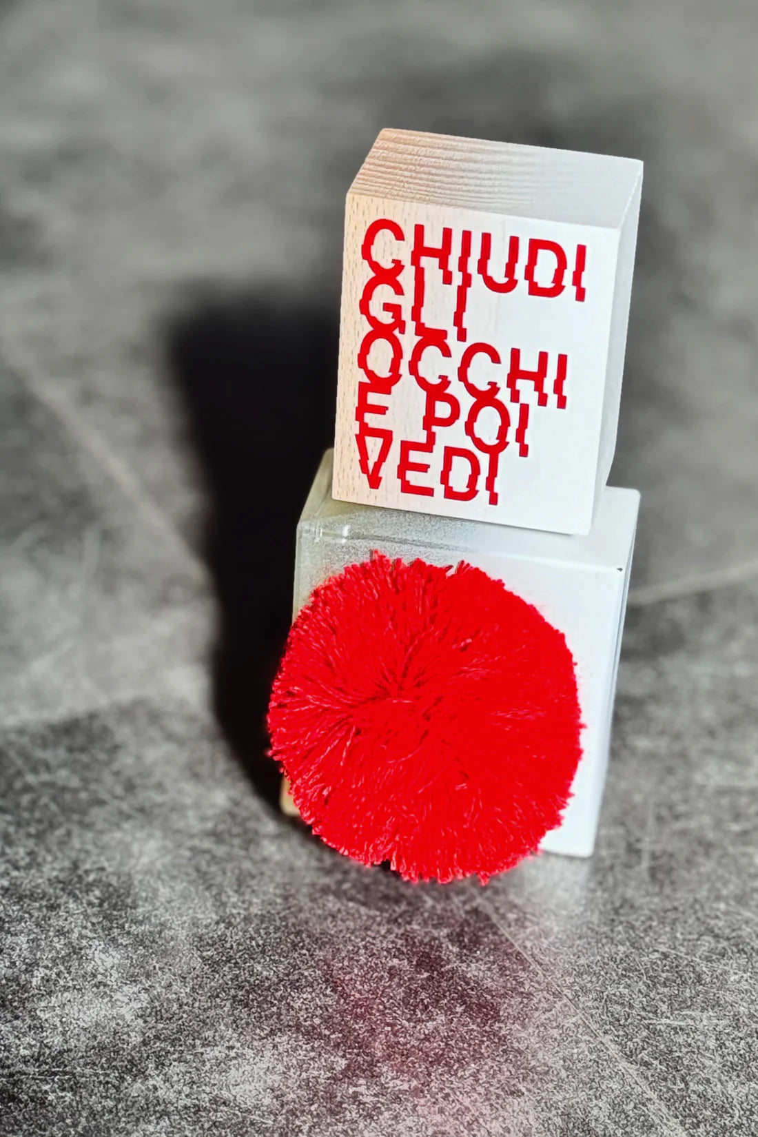 UNUM - chiudi gli occhi e poi vedi