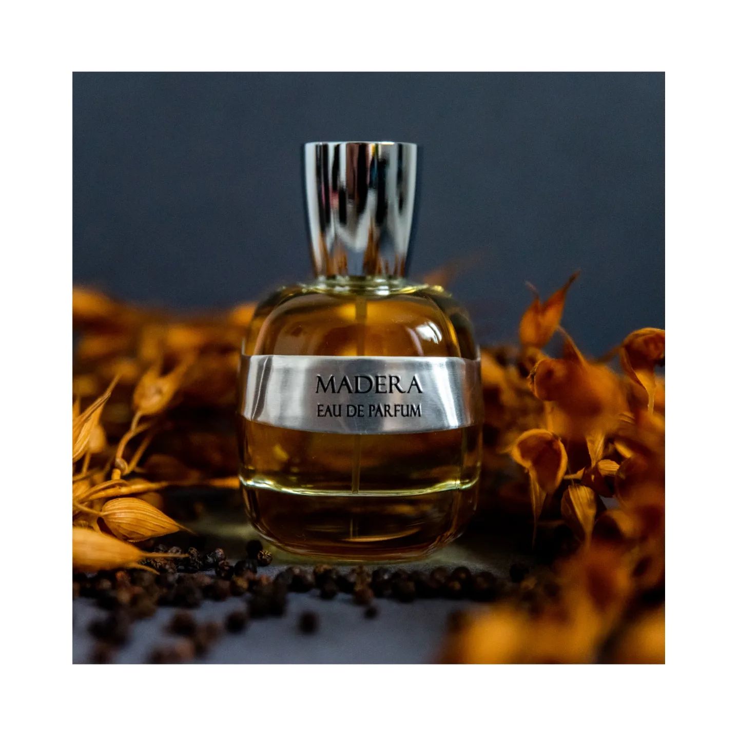 極美品 Omnia Profumi オムニア プロフューミ 香水 MADERA Madera Omnia Profumi perfume - a fragrance for women 2007